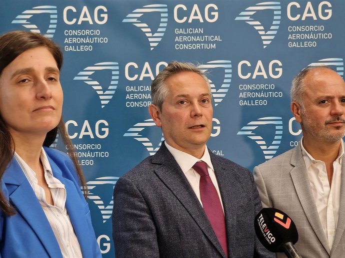 Ardao, Mallón y Regades este martes en Vigo.