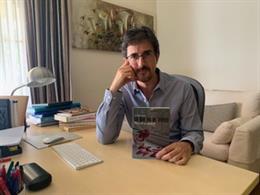 El autor Luis Muñoz Delgado.