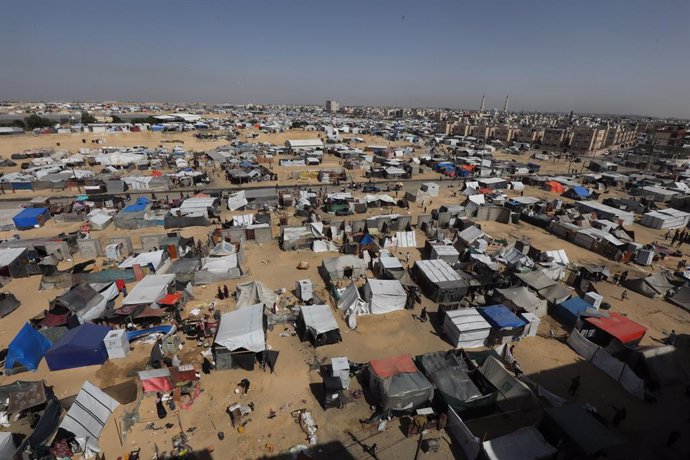 09 May 2024, Palestinian Territories, Rafah: A view of a camp for internally displaced Palestinians near the border with Egypt, in Rafah, southern Gaza Strip. Photo: Omar Ashtawy/APA Images via ZUMA Press Wire/dpa