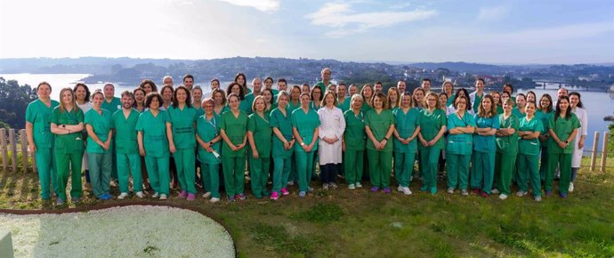 Equipo de la Unidad de Cuidados Intensivos del Complejo Hospitalario Universitario de A Coruña (CHUAC)
