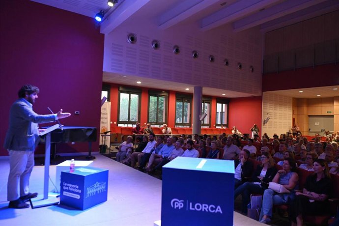 El presidente del Partido Popular de la Región de Murcia, Fernando López Miras, durante la Junta Directiva Abierta del PP de Lorca