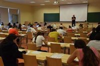 Pastor tranquiliza al alumnado de cara a la EvAU: "Es asumible y supone el 40% de la nota de acceso a la universidad"