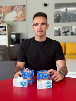 El concejal de Juventud de Casares, José Cervera, ha anunciado la puesta a disposición de material menstrual gratuito en las Casas de la Juventud de la localidad malagueña.