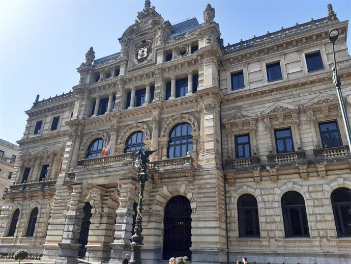 Archivo - Palacio Foral en Bilbao.