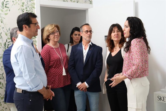 Caballero destaca los GDR en la gestión de fondos europeos para el emprendimiento y el bienestar del medio rural