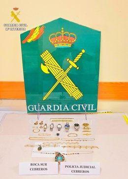 Efectos sustraídos por los detenidos por robos en Navaluenga (Ávila).