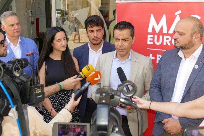 El candidato del PSOE a las elecciones europeas del próximo 9 de junio, Marcos Ros