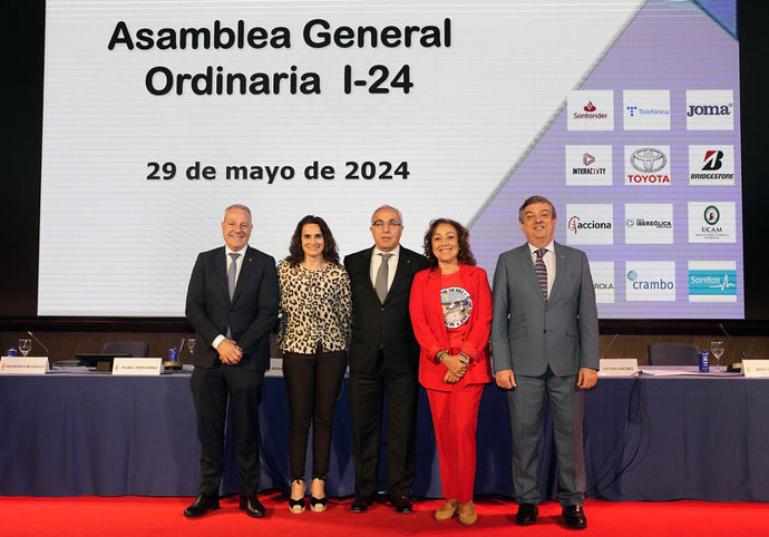 El presidente del COE, Alejandro Blanco, recibió el respaldo unánime de la Asamblea General del organismo, que aprobó un superávit de 3 millones de euros en 2023.