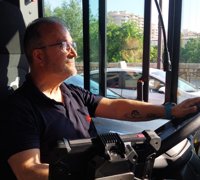 Nace un bebé en un autobús de la EMT en València