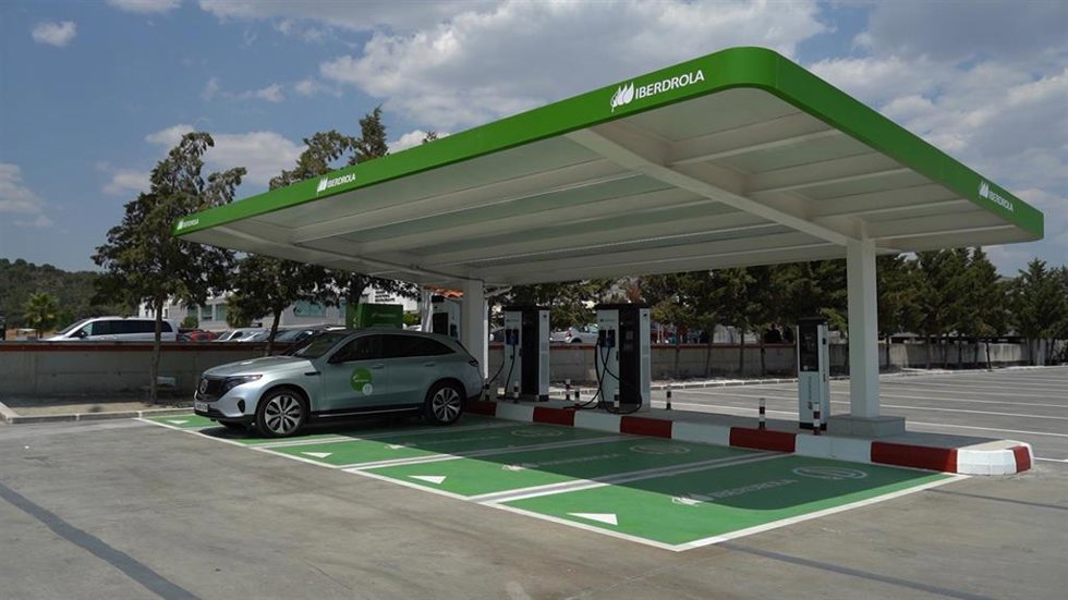 Economía/Energía.- Iberdrola alcanza los 7.000 puntos de recarga operativos en España 