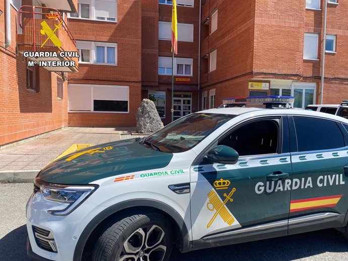 Archivo - Vehículo de la Guardia Civil.