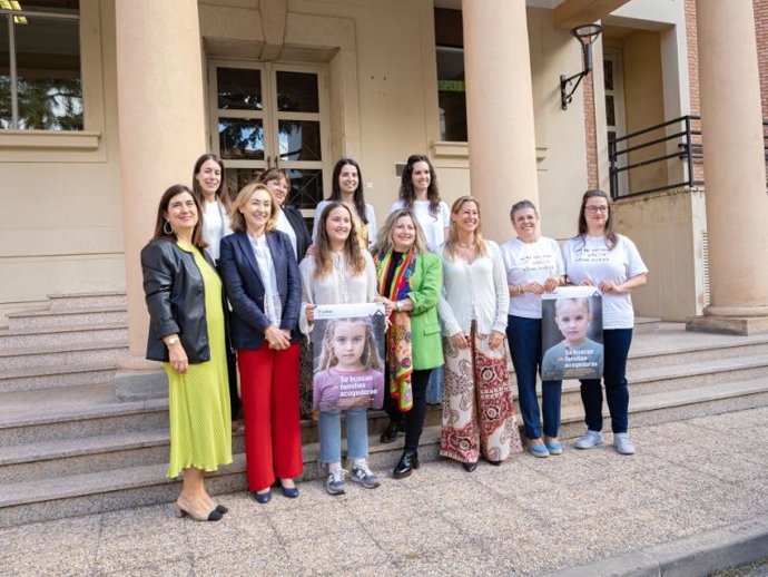 La Rioja incentiva la cultura del acogimiento familiar para aumentar el número de familias acogedoras de menores entre 0 y 6 años