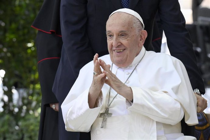 18 May 2024, Italy, Verona: Pope Francis leads the meeting 'Arena of Peace: The Embrace of Justice and Peace' in Verona. Photo: Âvatican Media/IPA via ZUMA Press/dpa