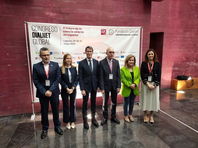 Autoridades regionales en la apertura del I Congreso 'Dialnet Global'