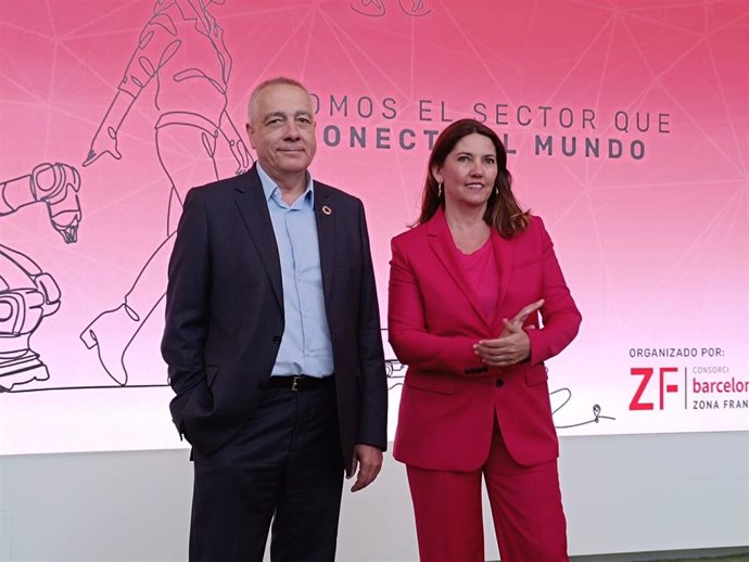 Navarro y Sorigué en la presentación del SIL Barcelona 2024, en el DFactory