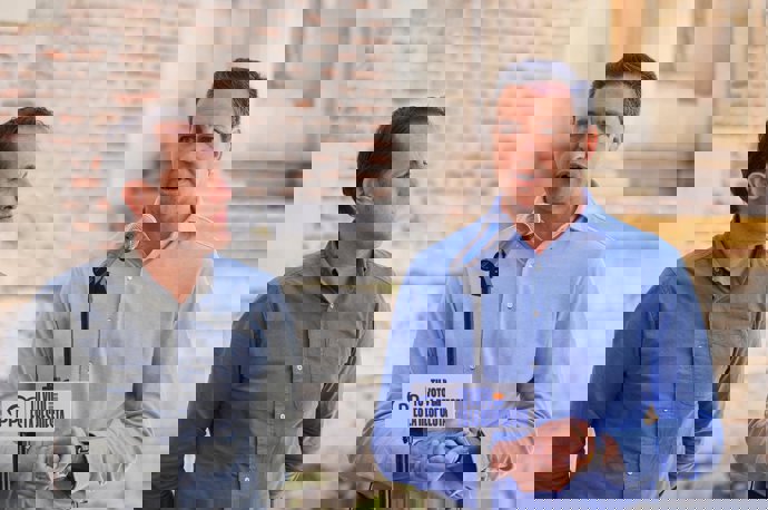 El candidato del PP al Parlamento Europeo Raúl de la Hoz con el presidente del PP de Valladolid y de la Diputación, Conrado Íscar.