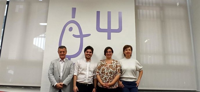 Desquerra a dreta). Pedro Gil-Monte, Pedro Gil-LaOrden, Irene Checa i Begoña Espejo. 