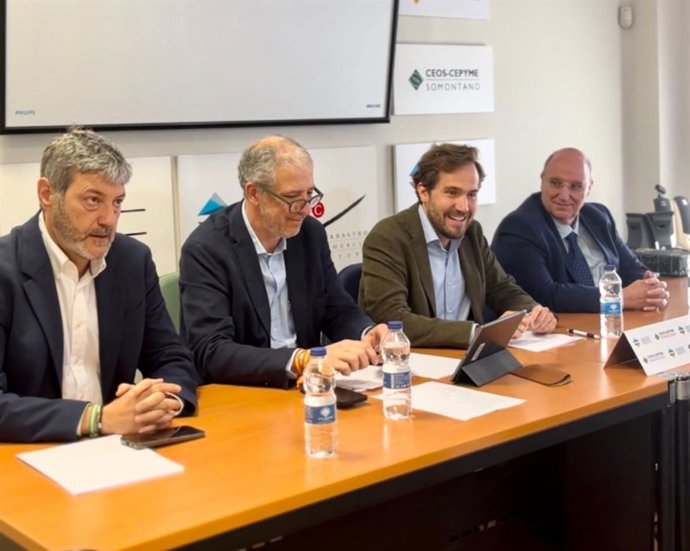 El evento organizado por el PP ha tenido lugar en Barbastro.