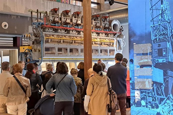 Archivo - Un grupo visita el Museu del Port de Tarragona, que se ha incorporado al Sistema Territorial del Museu Nacional de la Ciència i la Tècnica de Catalunya (MNACTEC