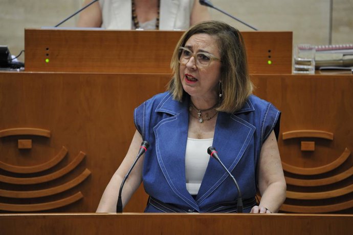 La consejera de Agricultura, Ganadería y Desarrollo Sostenible, Mercedes Morán, comparece en la Asamblea de Extremadura