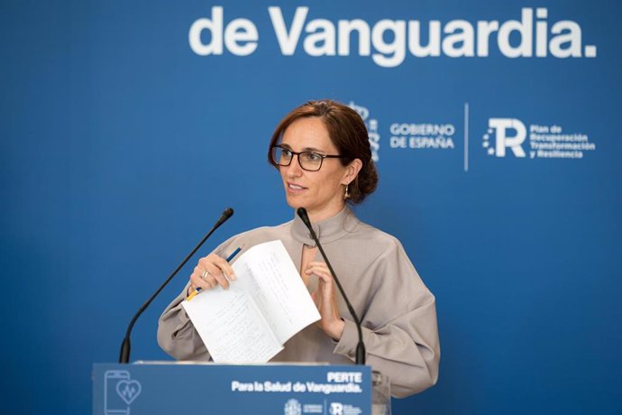 La ministra de Sanidad, Mónica García, ofrece una rueda de prensa tras la reunión de la Alianza Salud de Vanguardia, en la sede del Ministerio de Ciencia, Innovación y Universidades, a 30 de mayo de 2024, en Madrid (España). 