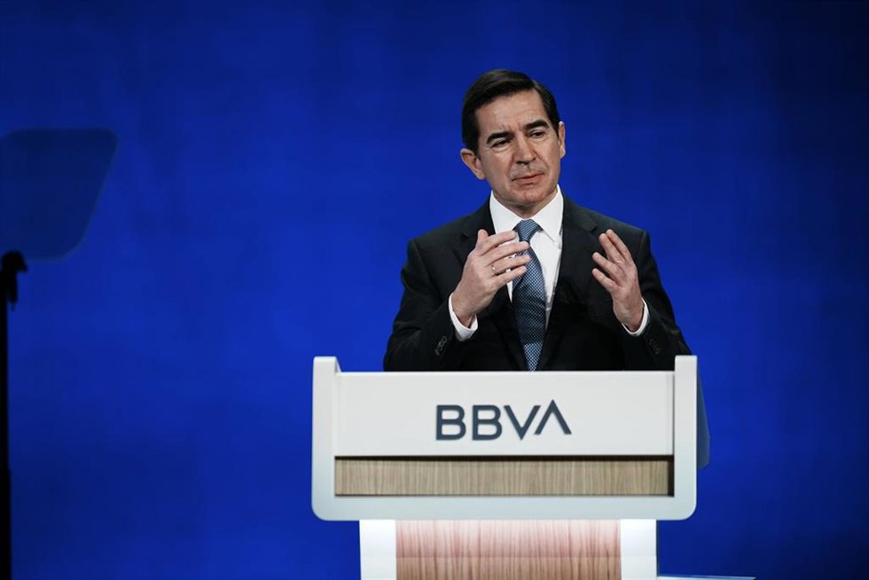 Archivo - El presidente de BBVA, Carlos Torres Vila, durante una Junta General de Accionistas del BBVA, en el Palacio de Euskalduna de Bilbao, a 15 de marzo de 2024, en Bilbao, Vizcaya, País Vasco (España).