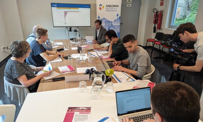 Presentación del Observatorio del AR+I