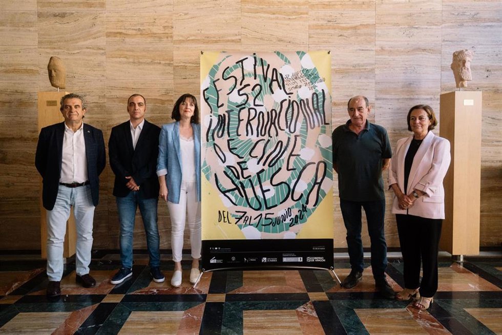 Manolo Pérez, Carlos Sampériz, Estela Rasal, Manolo Avellanas y Teruca Moreno durante la presentación del festival oscense