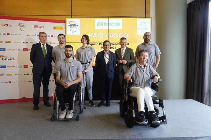 Representantes de los 20 deportistas de País Vasco preseleccionados para los Juegos Paralímpicos de París 2024