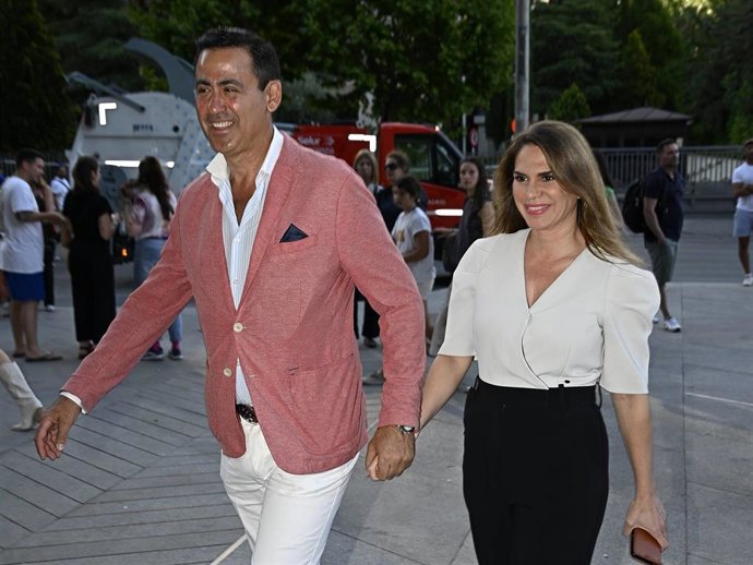 Myriam Yébenes llega al estadio Santiago Bernabéu para asistir al concierto de Taylor Swift, a 30 de mayo de 2024, en Madrid (España).