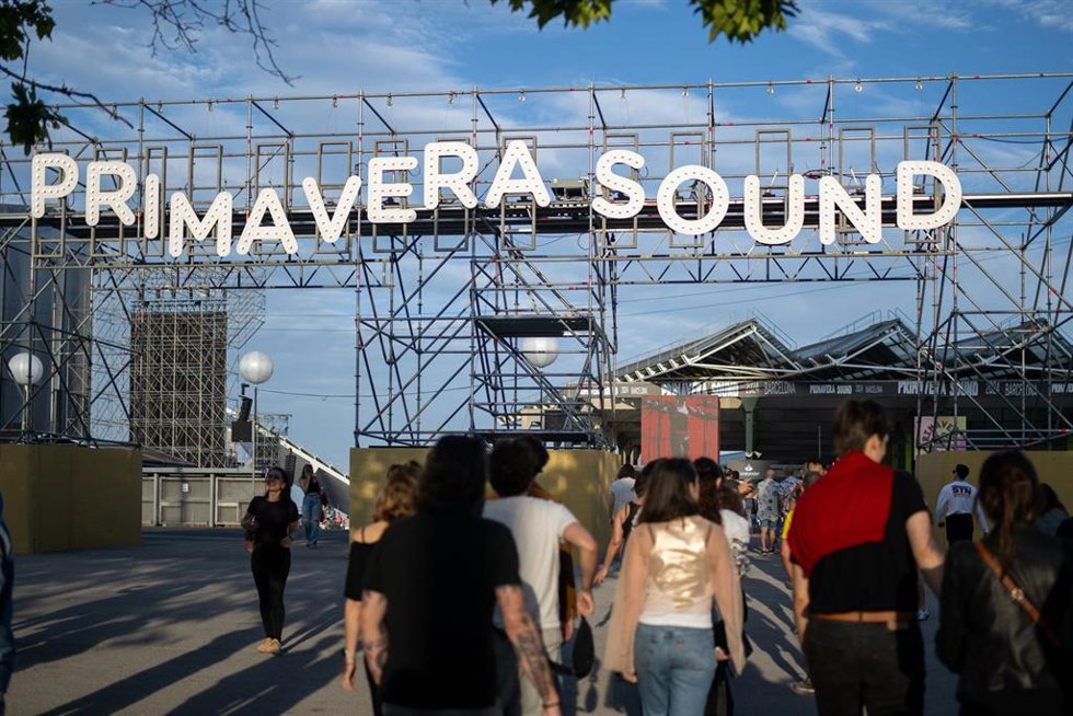 Ambiente durante el primer día del festival Primavera Sound, en el Parc del Frum, a 29 de mayo de 2024, en Barcelona