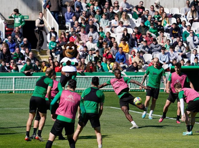 Archivo - Entrenamiento del Racing