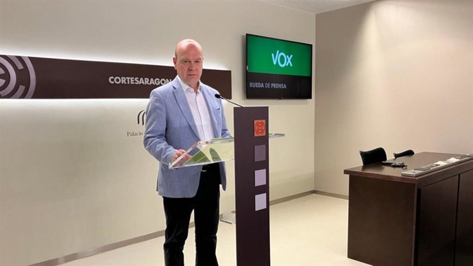 El portavoz de VOX en las Cortes de Aragón, Santiago Morón.
