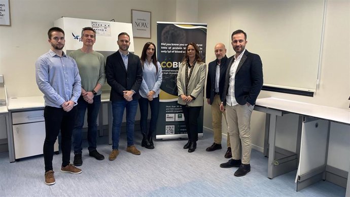 Labme Innovación Social y la empresa Cobiomic firman un convenio de cooperación.