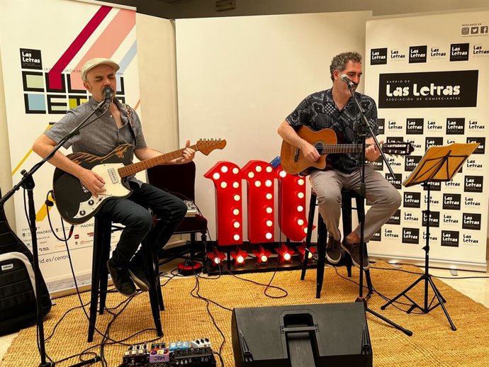 Concierto de Charly and the Coconuts durante la presentación de la tercera edición del 'Cultuletras'