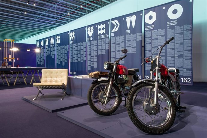 Exposición 'Premis ADI 2024. Disseny industrial i cultura del disseny' en el Disseny Hub de Barcelona