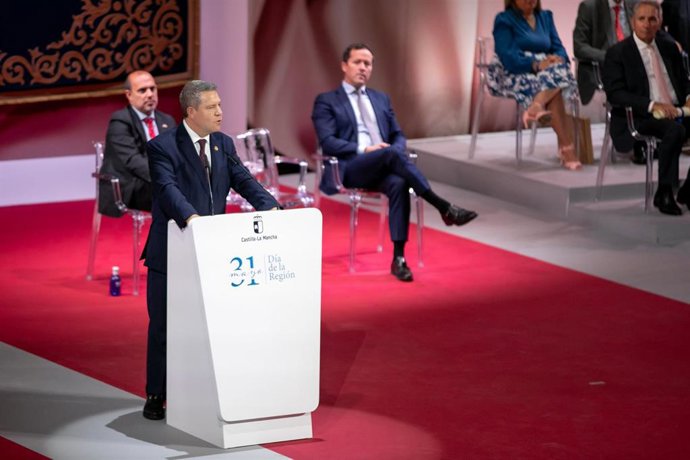 Emiliano García-Page durante el acto institucional con motivo del Día de Castilla-La Mancha.