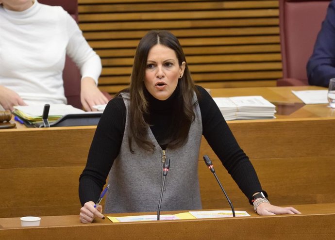 Archivo - Arxiu - La portaveu d'Educació del PP a Les Corts, Beatriz Gascó