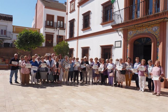 Entrega de los diplomas del Taller de la Memoria del Ayuntamiento de Palos de la Frontera (Huelva).