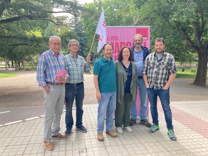 Sumar Aragón en un acto de campaña en Teruel.
