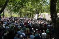 El PP reúne a más de 4.000 personas en O Pino (A Coruña) en el ecuador de la campaña con la presencia de Von der Leyen