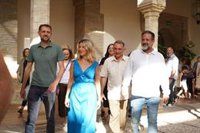 Yolanda Díaz dice a Feijóo que "romper España lleva la marca del PP", que "solo sabe insultar y robar"