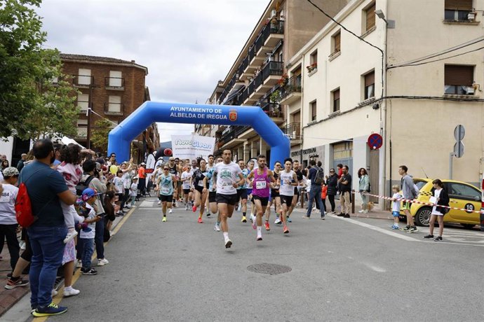 Javier Ochoa y Esther Rodríguez ganan la prueba 10K de Desafío Albelda