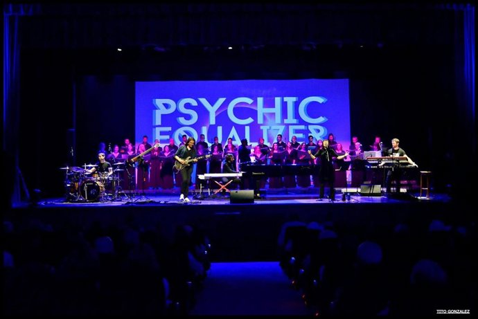 Actuación de Psychic Equalizer