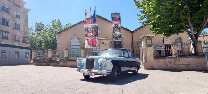 Modelo de Wolseley 6-110 del año 1963, pieza del mes del Museo de Historia de la Automoción de Salamanca.