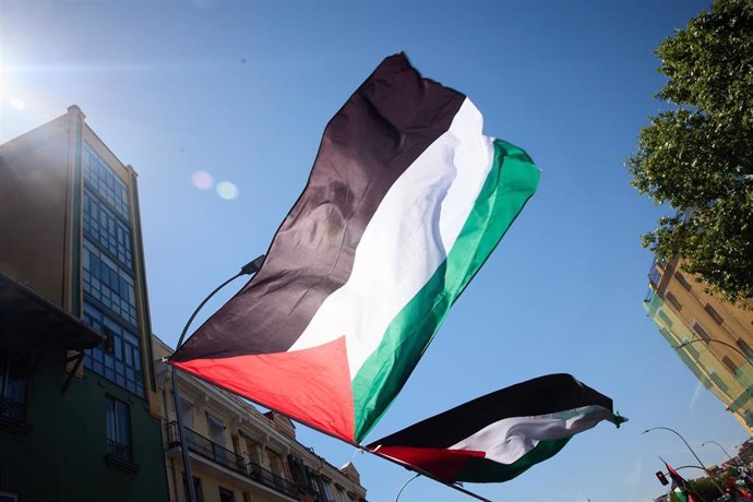 Banderas palestinas durante una manifestación estatal en conmemoración de Al Nakba palestina, a 11 de mayo de 2024, en Madrid (España). Madrid ha acogido una manifestación estatal en conmemoración de la Nakba palestina convocada por Asambleas con la resis