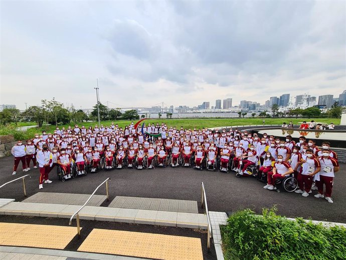 Archivo - Foto de la expedición española que participó en los Juegos Paralímpicos de Tokio