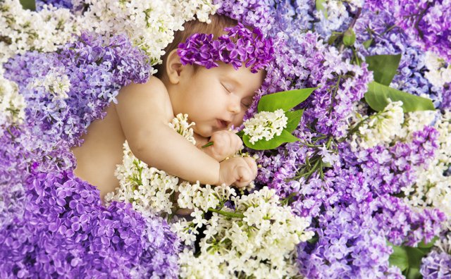 Fotos creativas bebé primavera