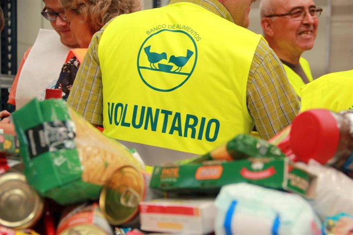 Archivo - Voluntario  Recogida de Alimentos