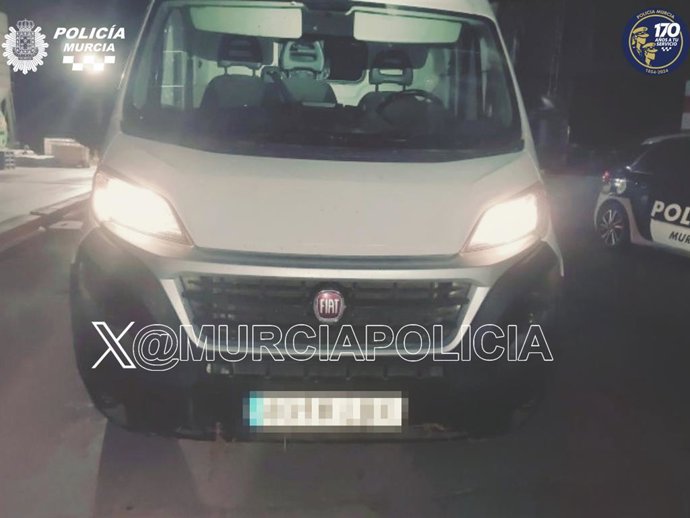 Imagen de la furgoneta recuperada por la Policía Local de Murcia